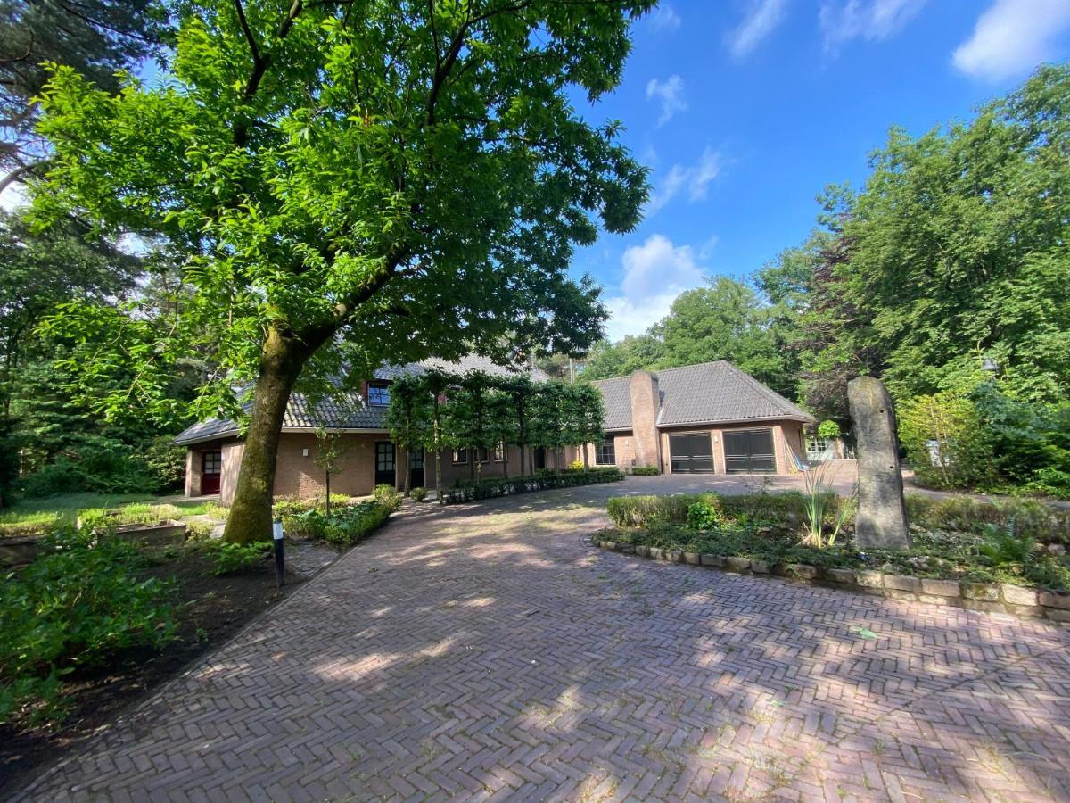 Lieshout Sjieke Gezellige Villa In Het Bos מראה חיצוני תמונה